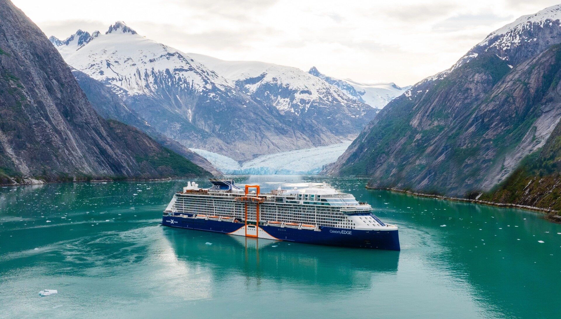 Alaska glacier cruise scenery