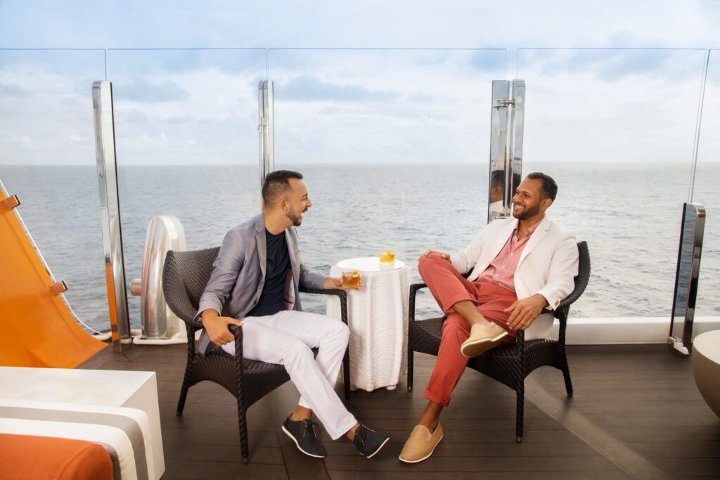 What to wear on a cruise - smart casual