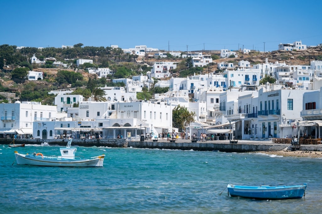 Beautiful Greek architecture in Mykonos