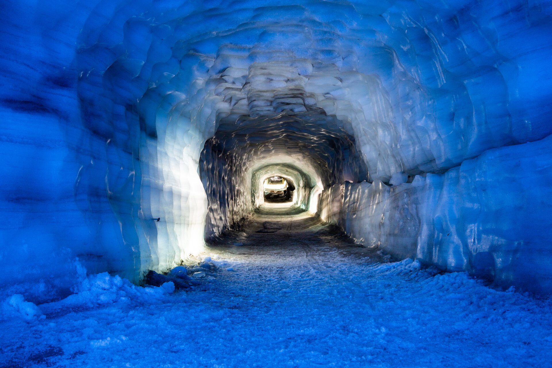 How to Experience Iceland's Nature | Celebrity Cruises