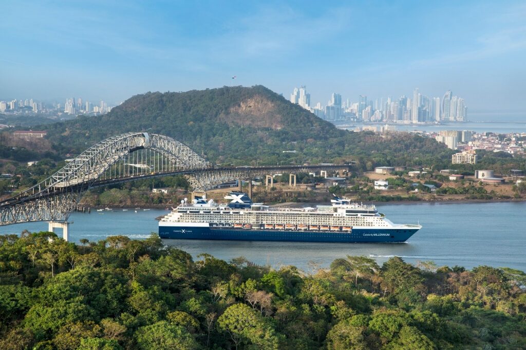 does celebrity cruise lines go through the panama canal