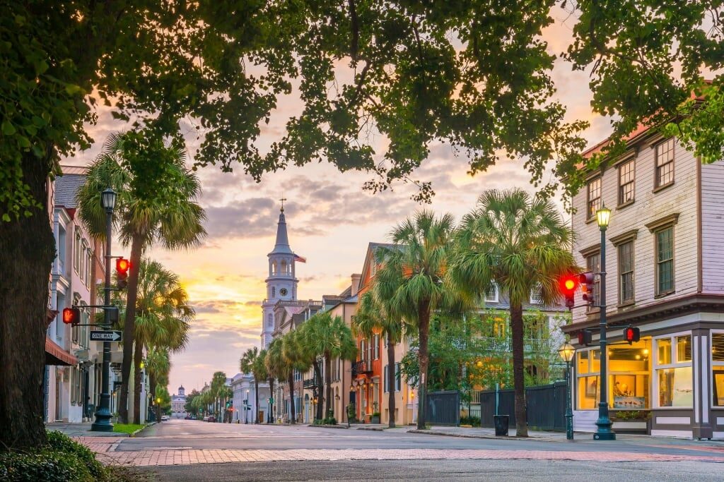 Street view of historic Charleston downtown