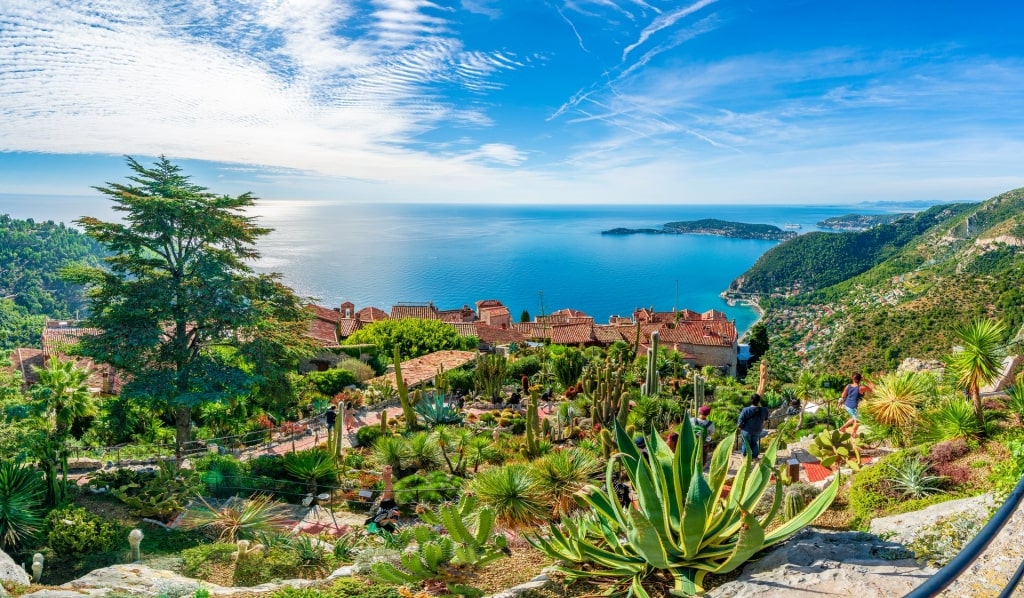 Hilltop village of Èze with view of the coastline 