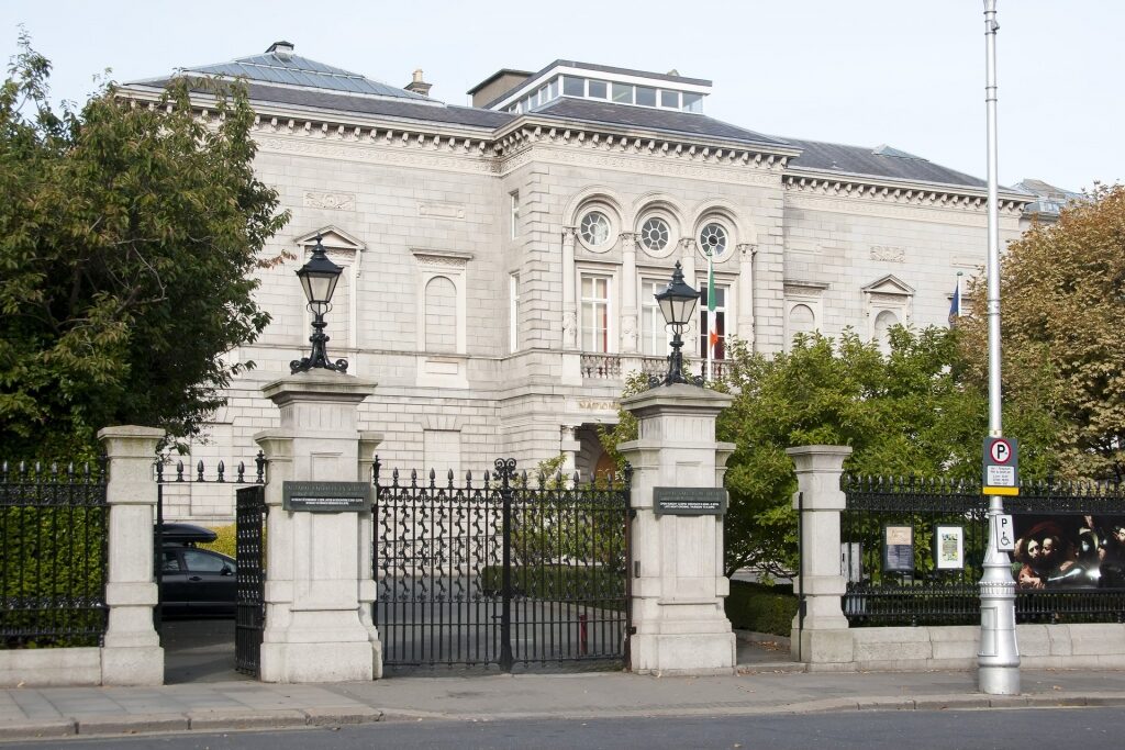 Facade of National Gallery of Ireland