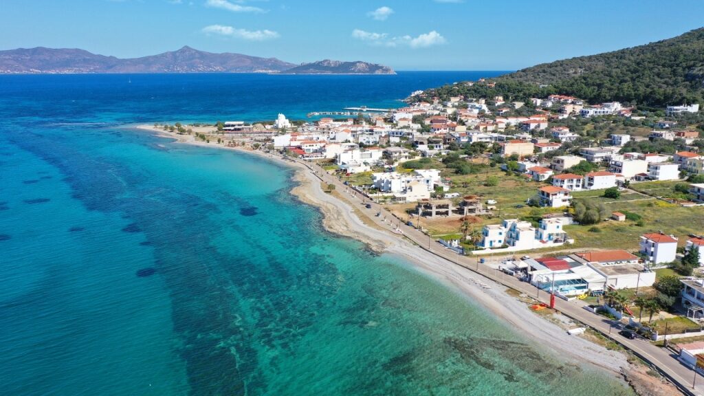 Clear waters of Skala, Agistri