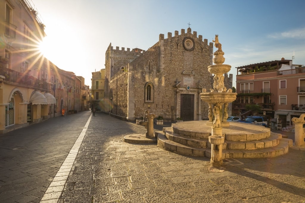 Street view of Corso Umberto