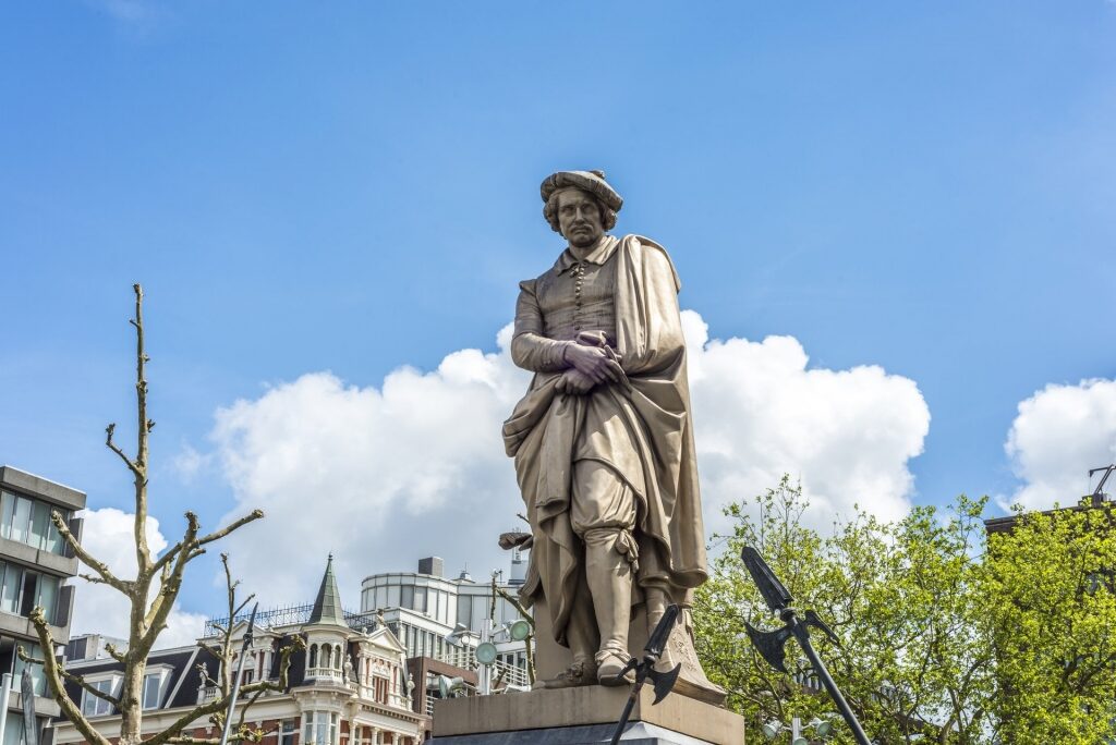 Rembrand statue in Rembrandtplein