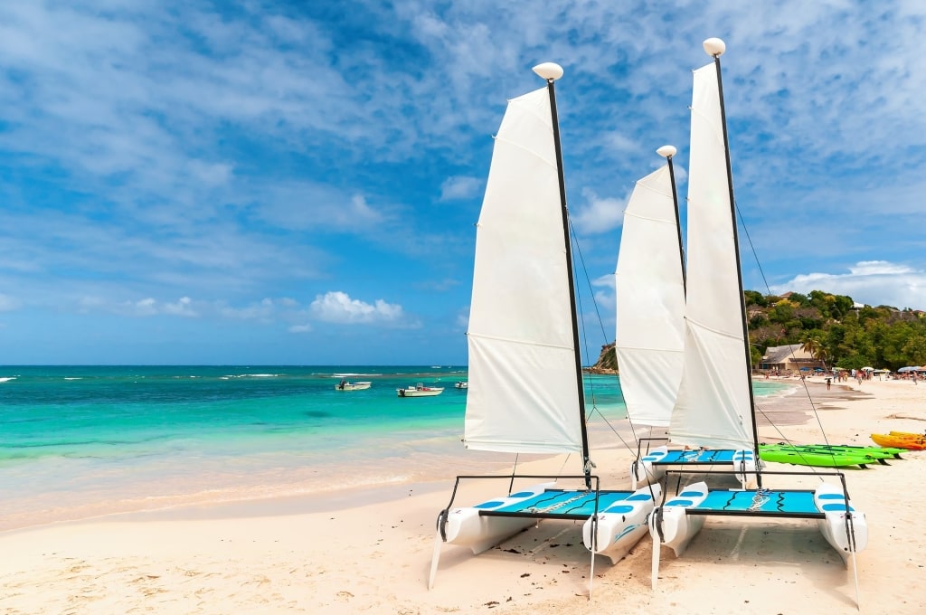 Best beach in Antigua - Long Bay Beach