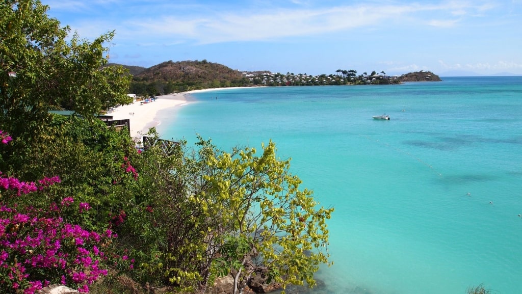 Calm turquoise water of Valley Church Beach