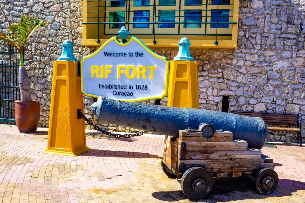 Things to do in Curacao - Rif Fort Village