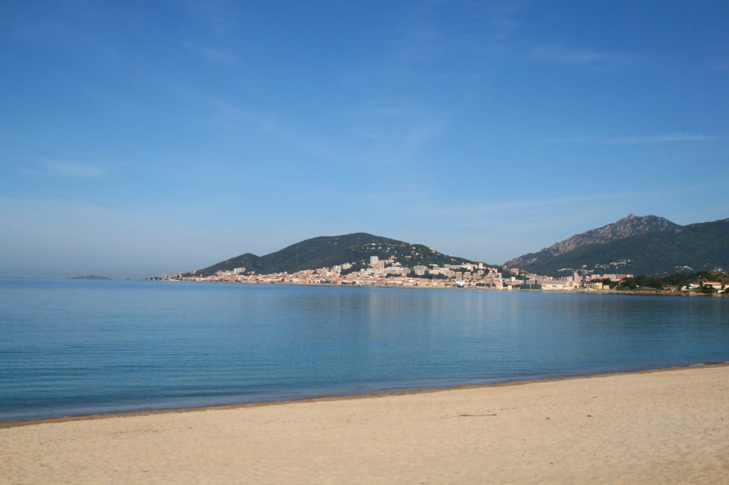 Quiet Ricanto Beach in Ajaccio