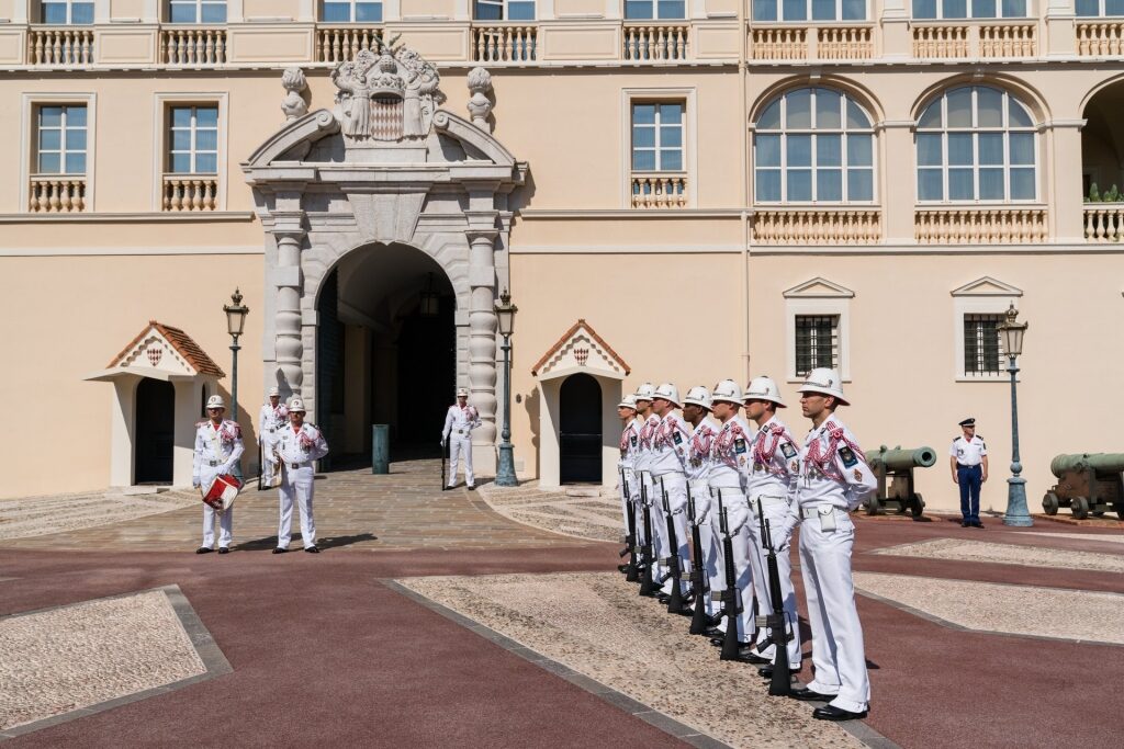 Changing of guards at the Prince’s Palace