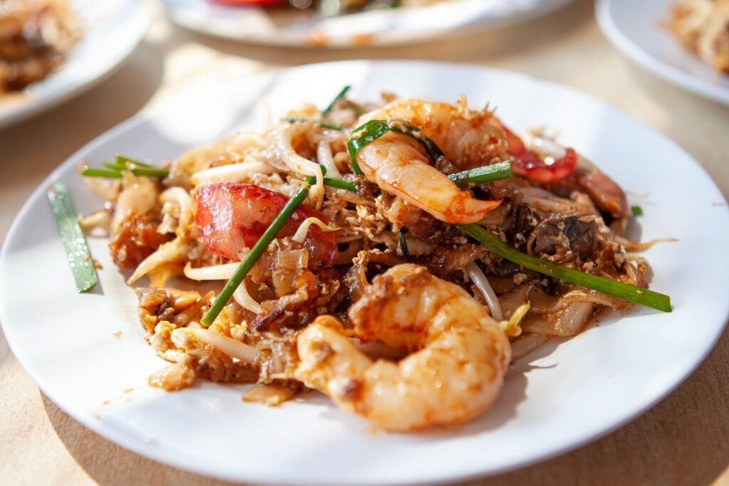 Plate of char kuey teow
