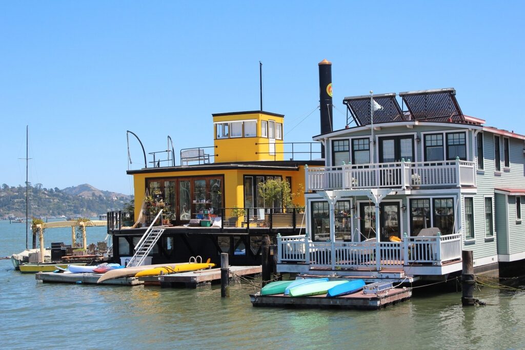 Iconic floating houses in Sausalito