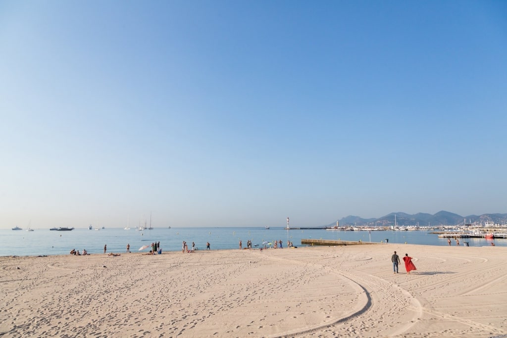 Beautiful beach along Boulevard de la Croisette