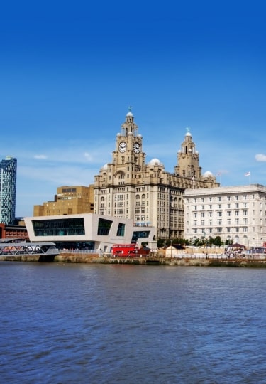 Fun things to do in Liverpool - skyline