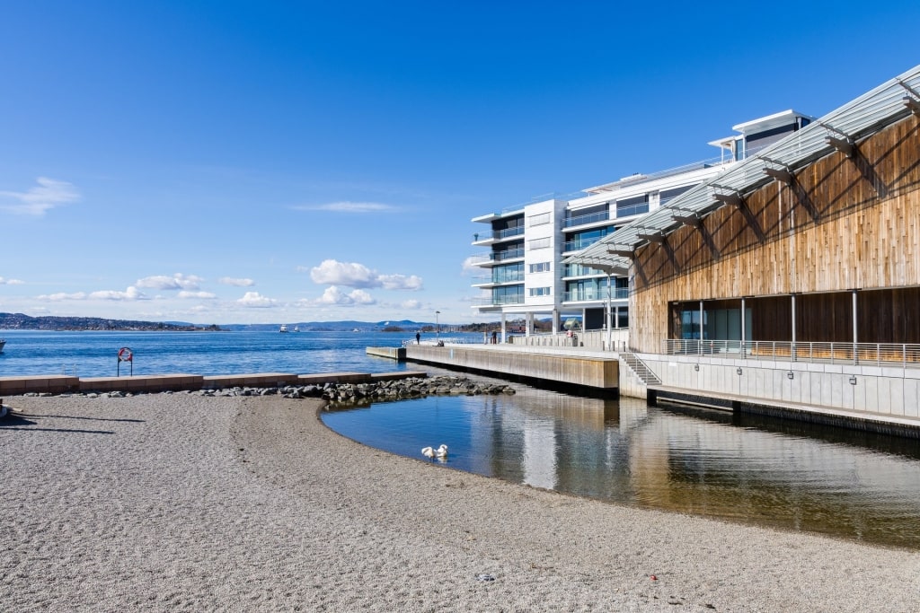 Tjuvholmen City Beach, one of the best Norway beaches