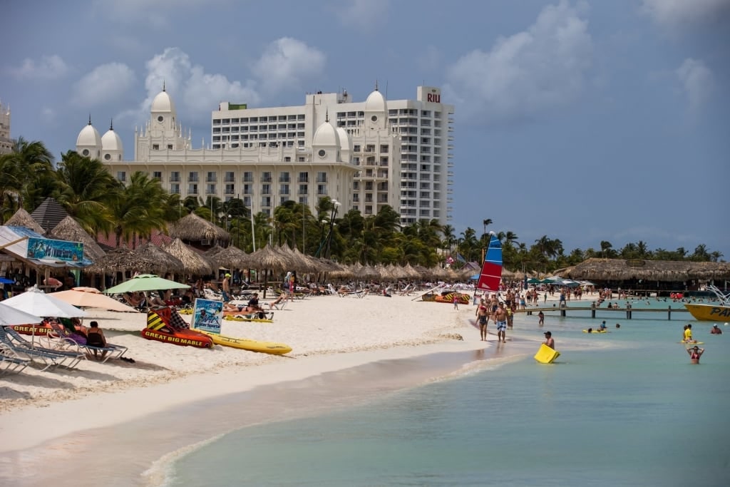 People hanging out at the beach in Aruba