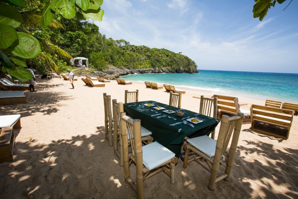 Bamboo Beach, one of the best beaches in Jamaica