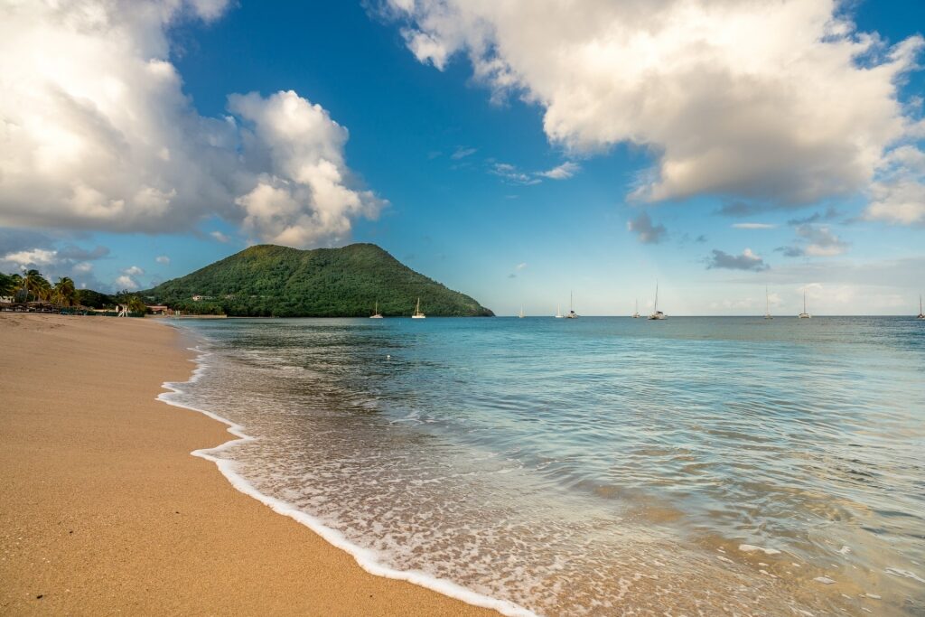 Picturesque Reduit Beach with view of Pigeon Island