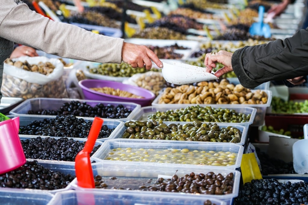 People buying at the Çarşamba Pazarı