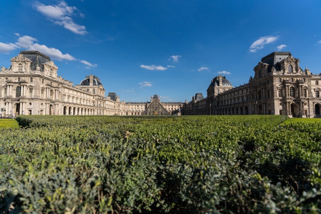 One day in Paris - Louvre