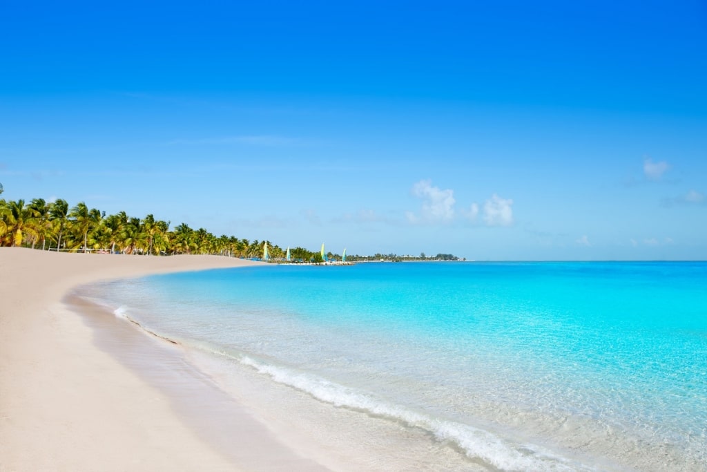 Turquoise waters of Smathers Beach