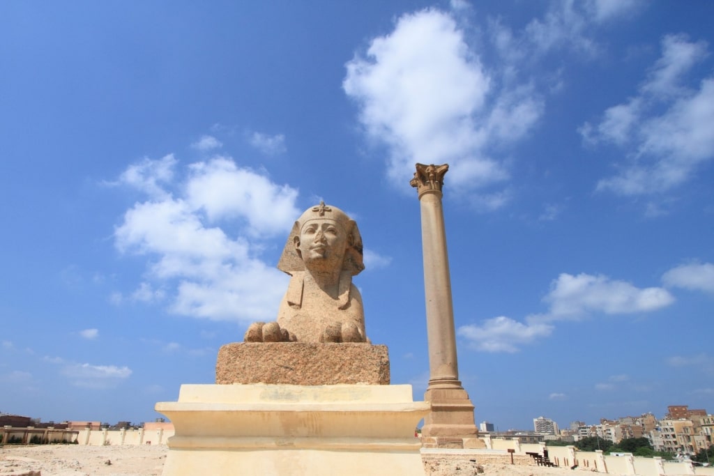 Stone statue of Pompey's Pillar