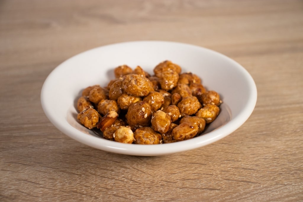 Bowl of Garrapiñada de Mani