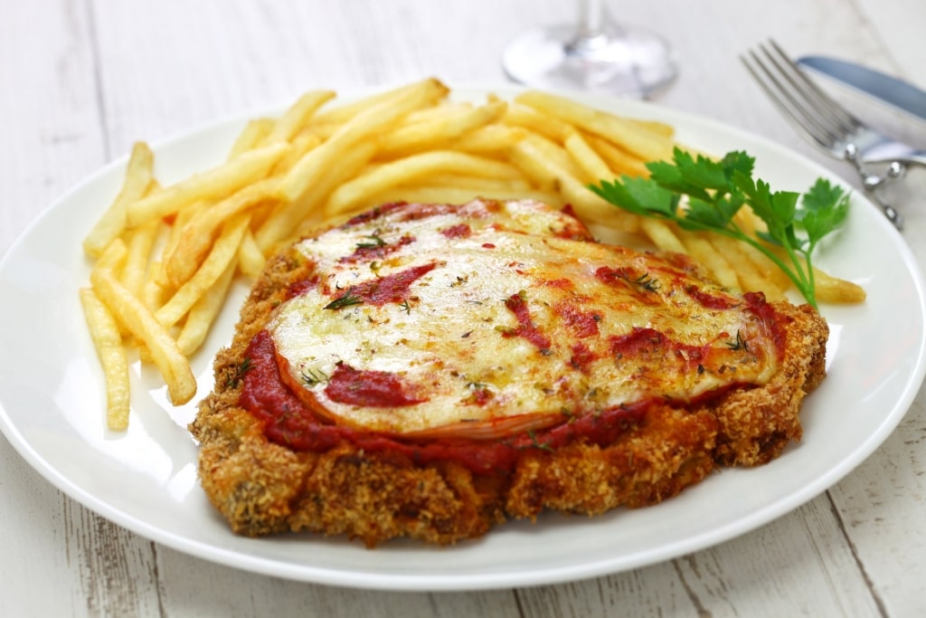 Savory platter of Milanesa