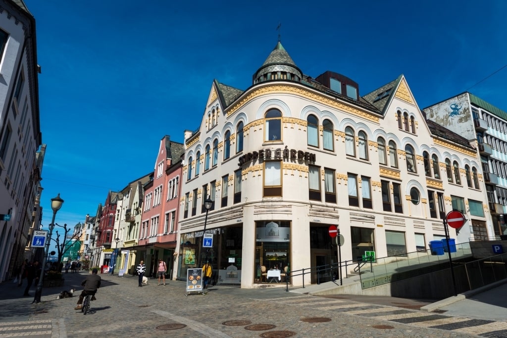 Cobbled street in Ålesund