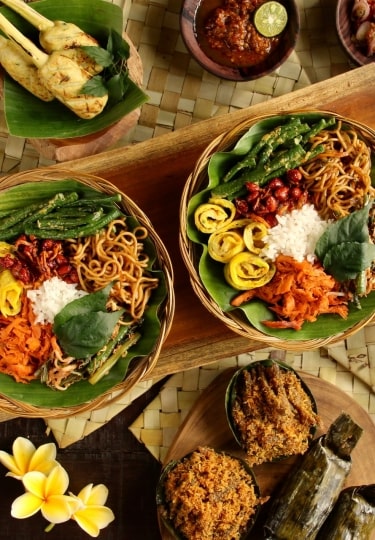 Flatlay of a variety of Bali food