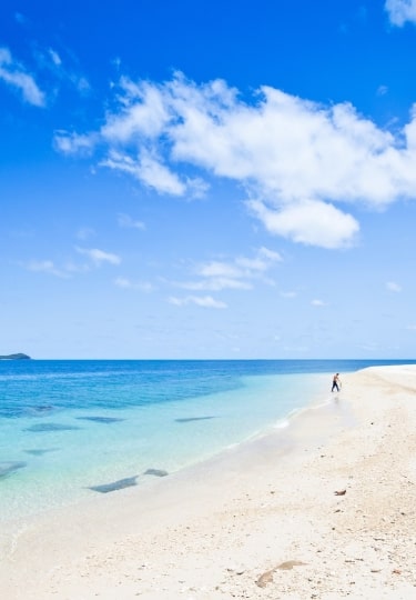 Beautiful white sands of Nudey Beach, Fitzroy Island
