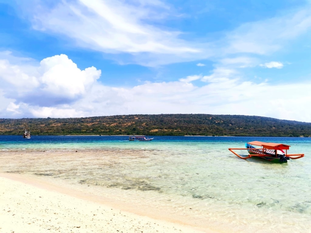 White sands of Menjangan Island
