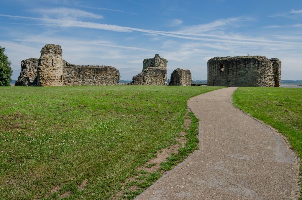 Road leading to the Flint Castle