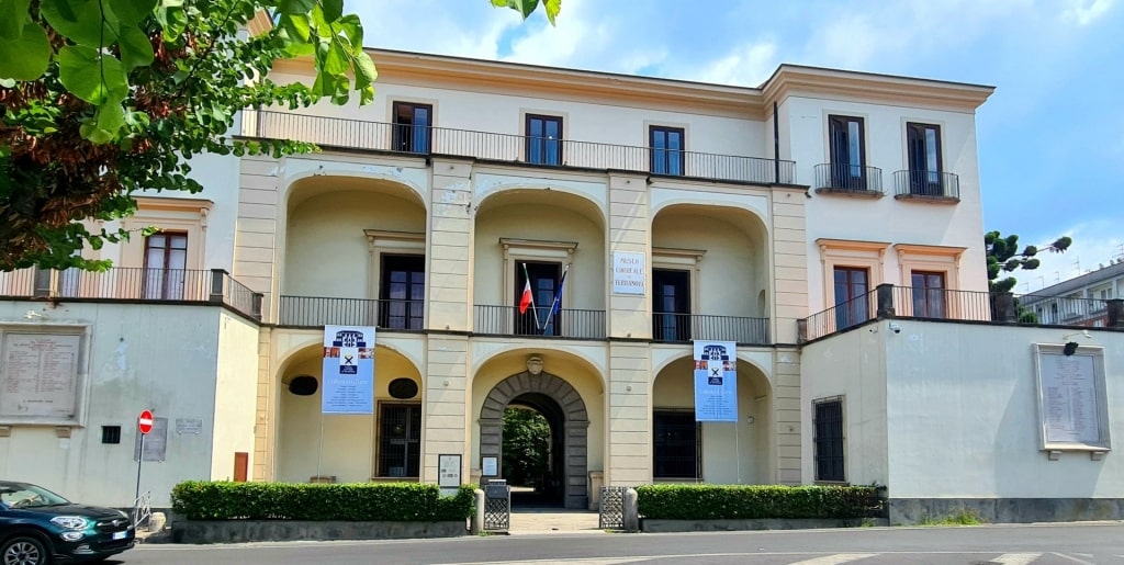 Facade of Museo Correale di Terranova Museum