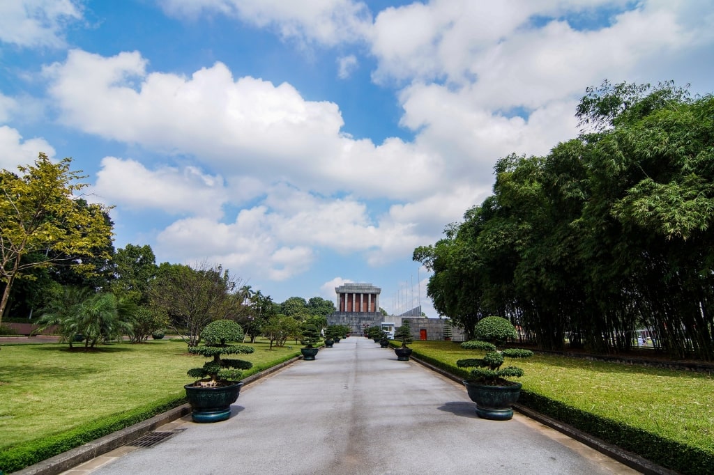 Quiet road leading to Ba Dinh Square