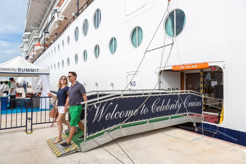 Couple going out of cruise ship