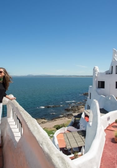 Couple sightseeing from Casapueblo