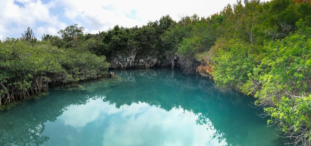 Snorkeling in Bermuda - Blue Hole Park