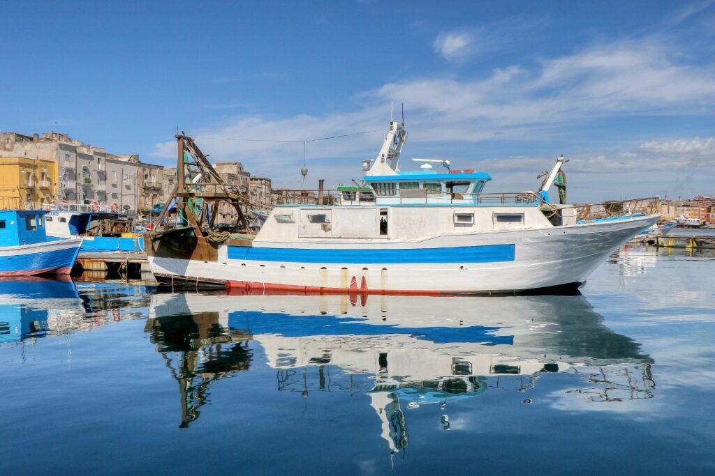 Fishing boat in Taranto