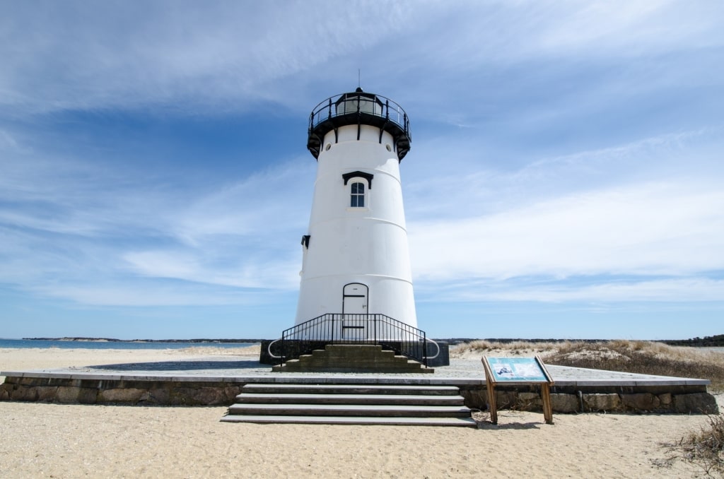 Tall exterior of Edgartown Lighthouse