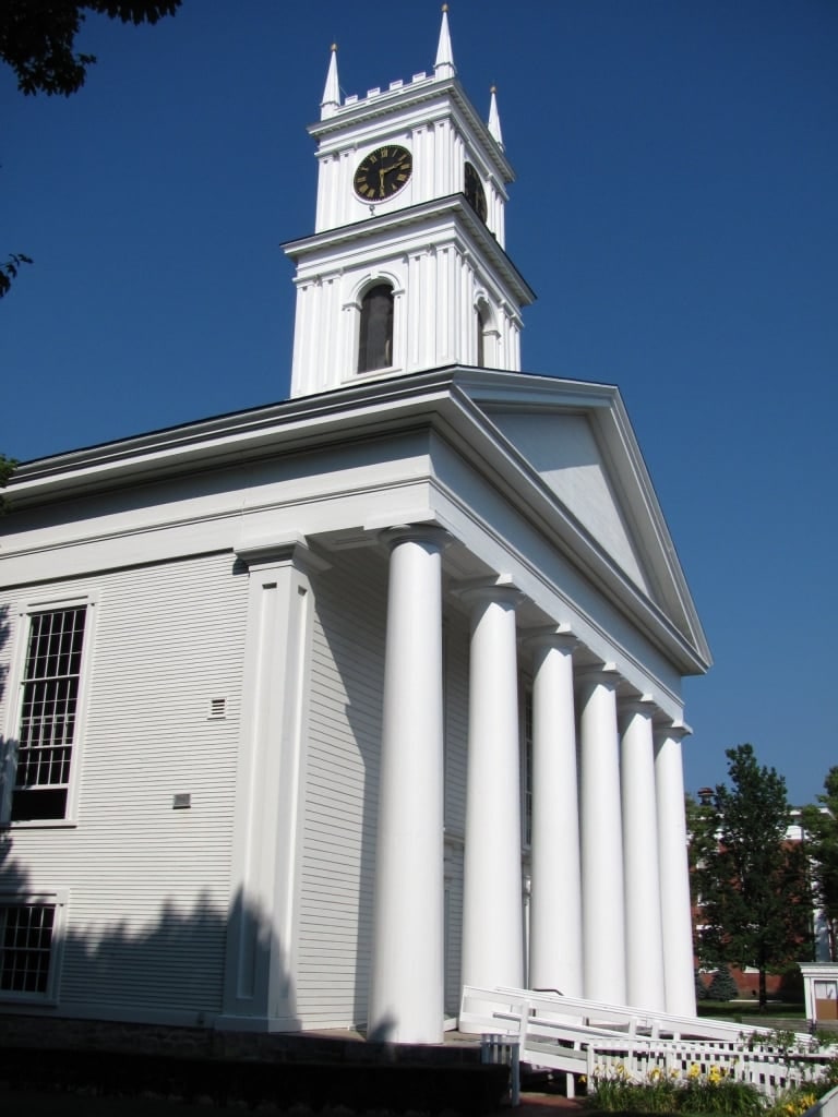 White facade of the Old Whaling Church