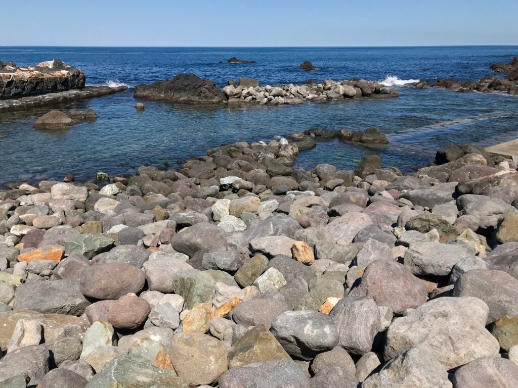 Large rocks along the shores of Mizunashi Kaihin Hot Spring, Hakodate