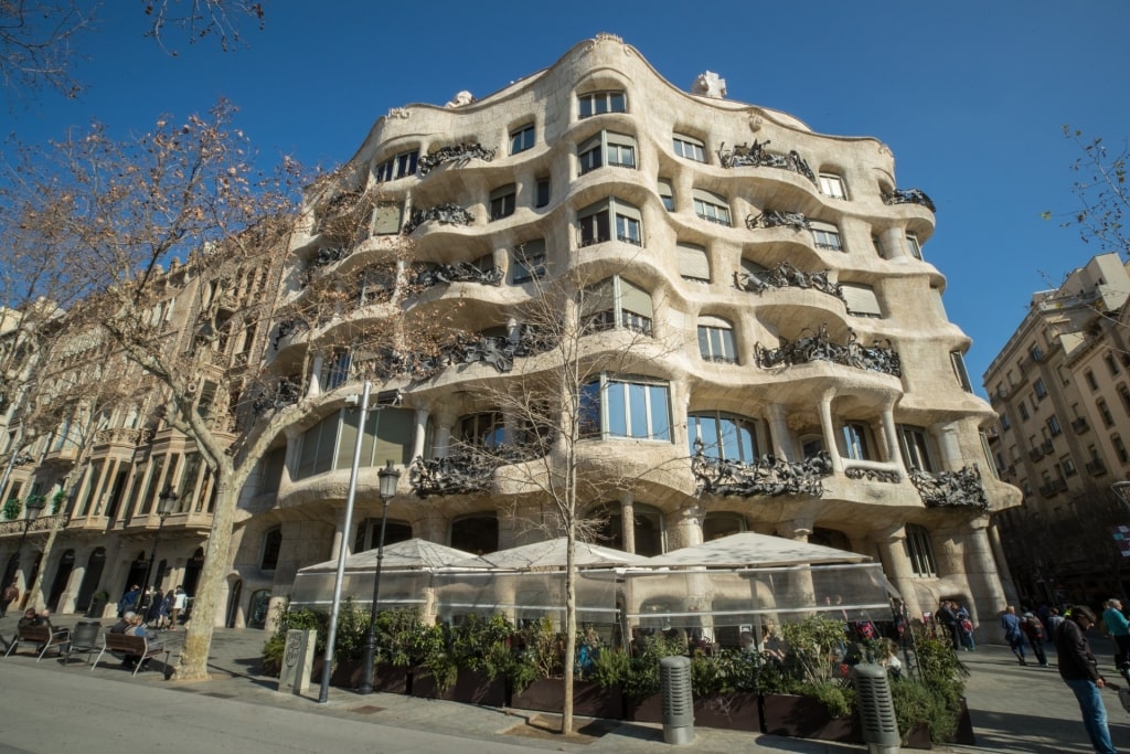 Impressive exterior of Casa Milà