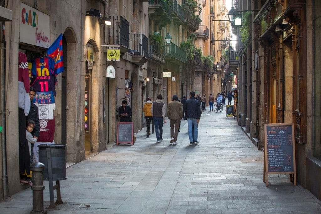 Shops along Passeig de Gracia