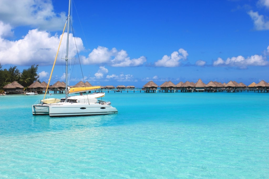 Catamaran cruise in Bora Bora