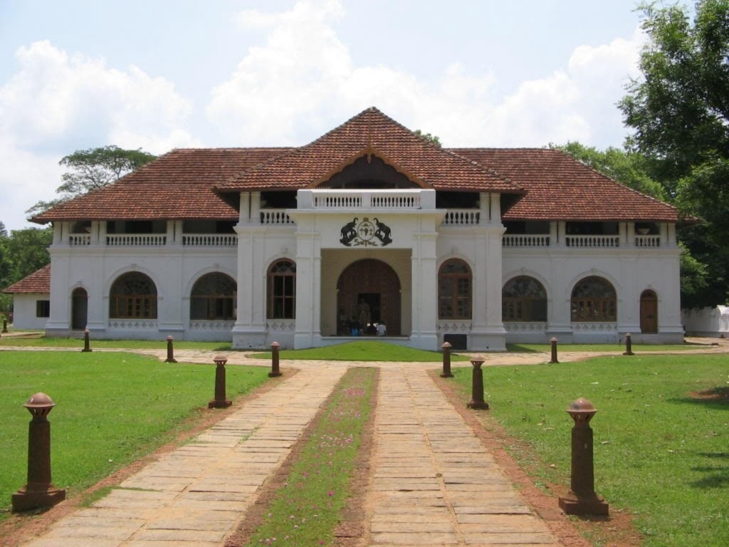 White facade of Mattancherry Palace