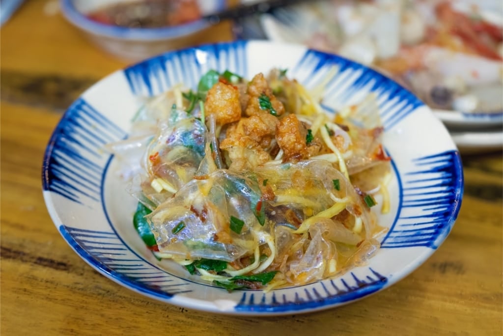 Plate of refreshing banh trang tron