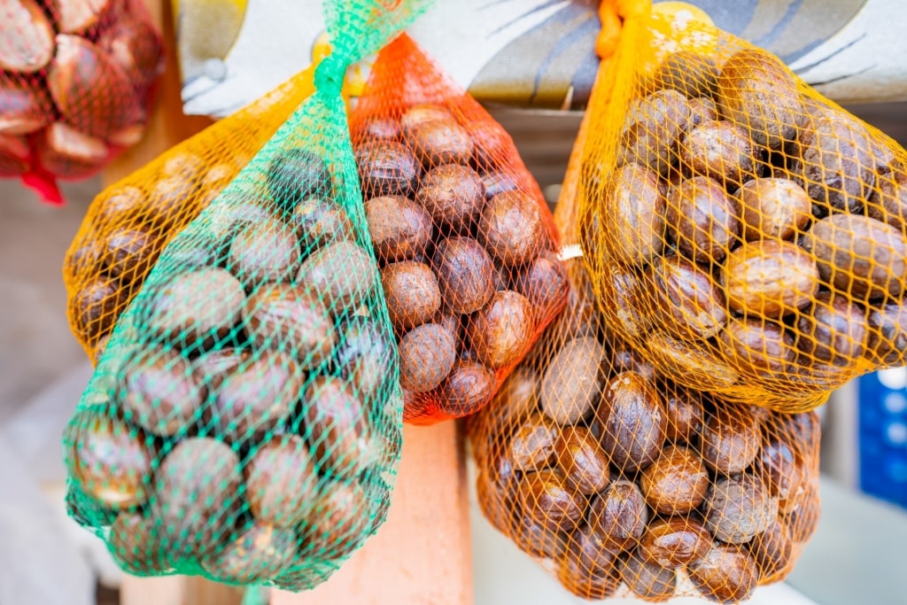 Cocoa beans being sold in bulk